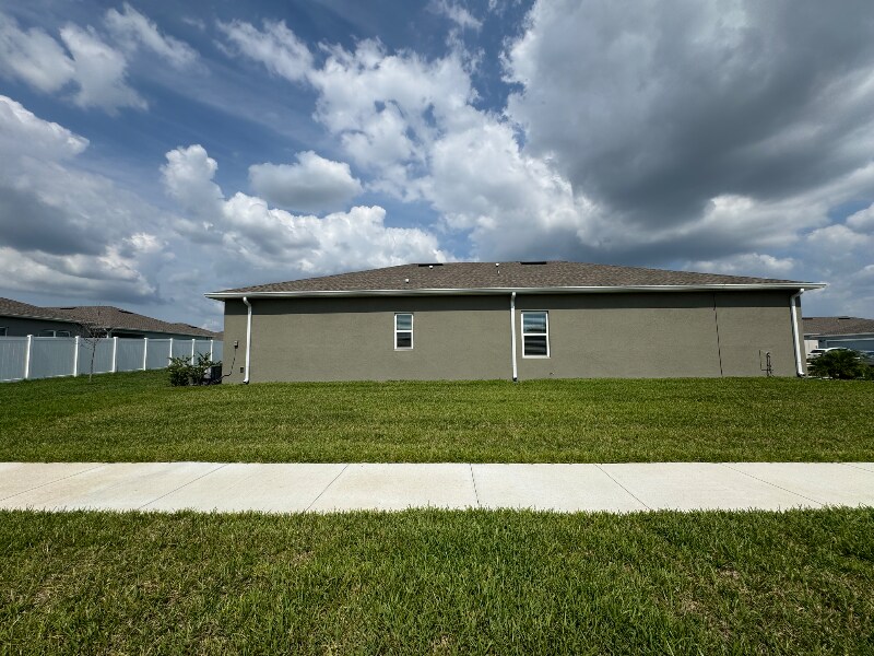 Building Photo - 35427 Quartz Lk Dr