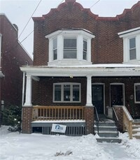 Building Photo - 136 S Spring Ave