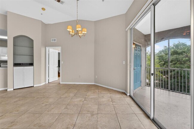 Building Photo - 5611 Legacy Crescent Pl