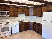 Building Photo - 4524 Camelot Cir