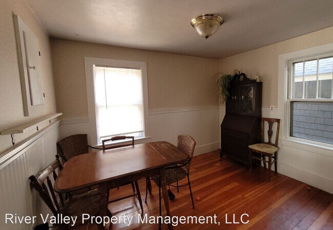 Building Photo - 2 br, 2 bath House - 22 Day St
