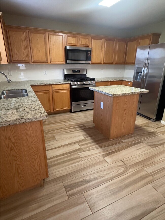 Building Photo - 2515 Braley Park Ln
