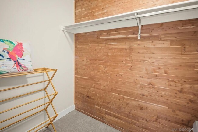 Building Photo - 8 Antigua Ct