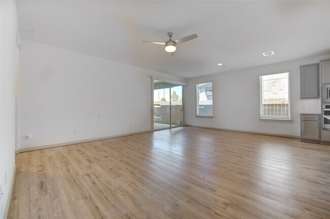 Building Photo - 3018 Schultz Manor Ln