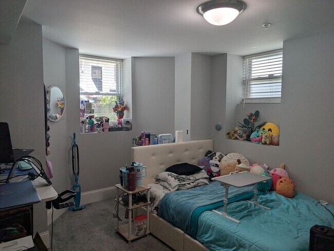 Building Photo - AMAZING CAMBRIDGE 4 BED!!!!!!