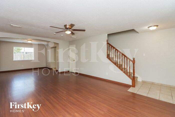 Building Photo - 10826 Belle Haven Dr