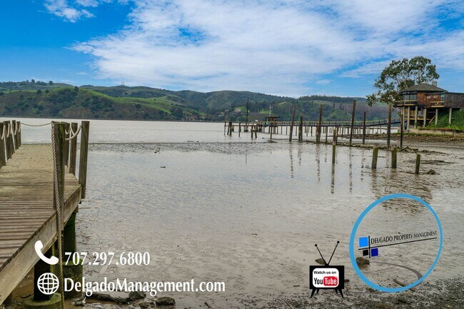 Building Photo - Waterfront Newly remodeled Benicia home