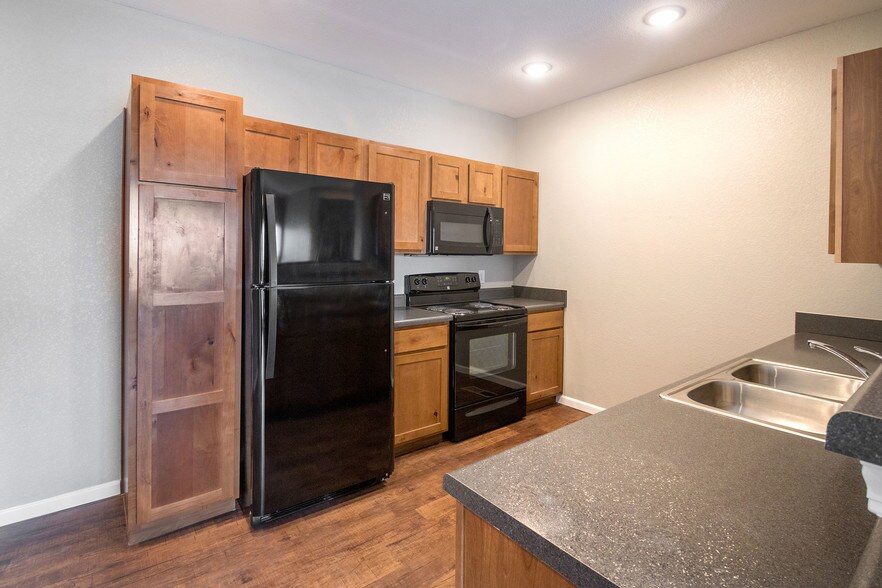 The Reserves at Perryton 2401 S Jefferson St Perryton TX 79070