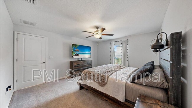 Building Photo - 15407 Miller Creek Dr