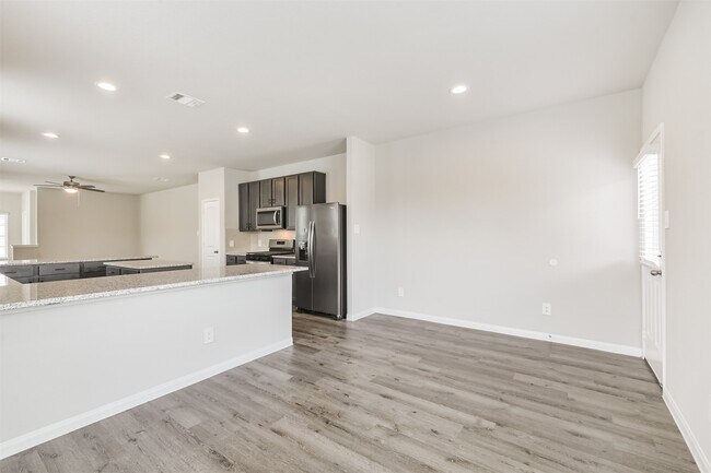 Building Photo - 2934 Lawrence Pk Ct