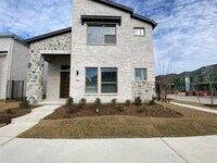 Building Photo - 13098 Scissortail Dr