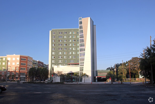 Building Photo - The Portland Apartments