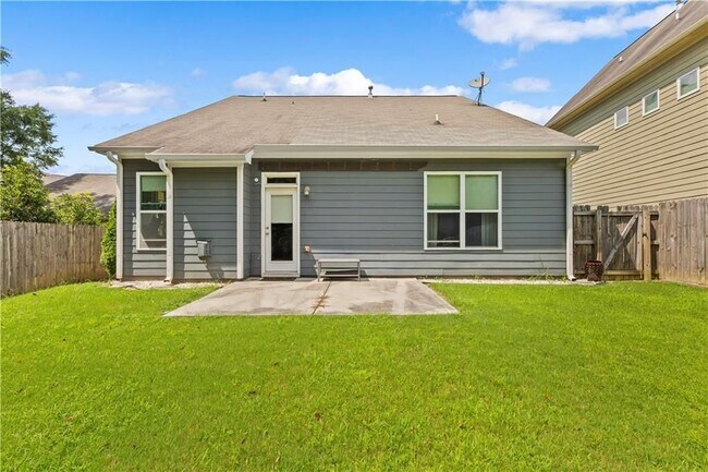 Building Photo - 1704 Drew Dr