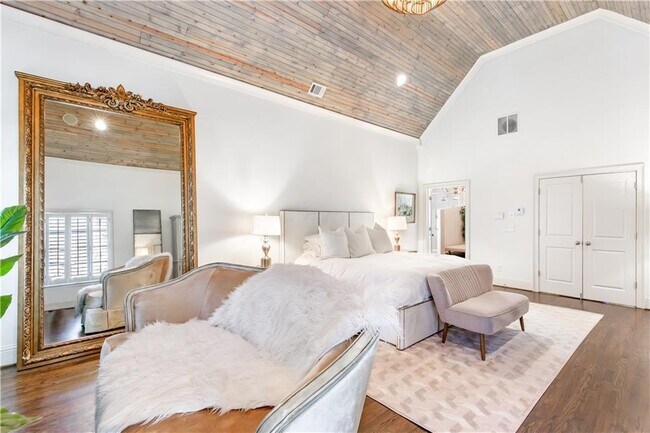 Building Photo - 2991 Sequoyah Dr NW