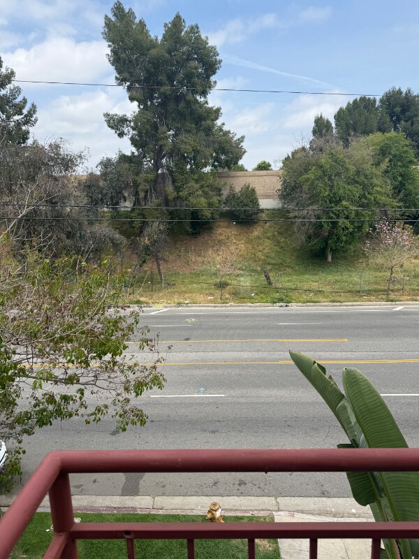 Primary Photo - 6825 Haskell Ave