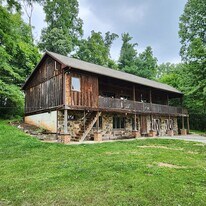 Building Photo - 780 Company Farm Rd