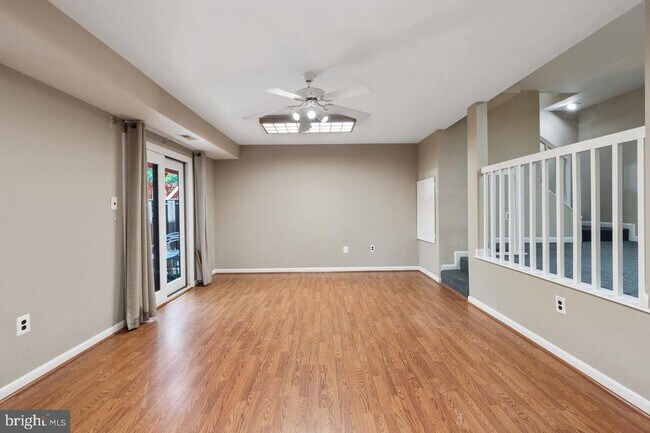 Building Photo - 2983 Borge St