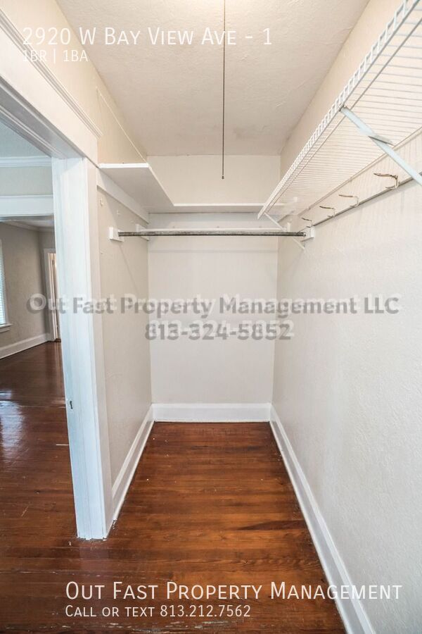 Building Photo - 2920 W Bay View Ave