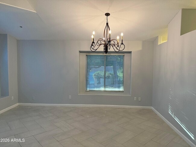 Building Photo - 3069 N 87th Way