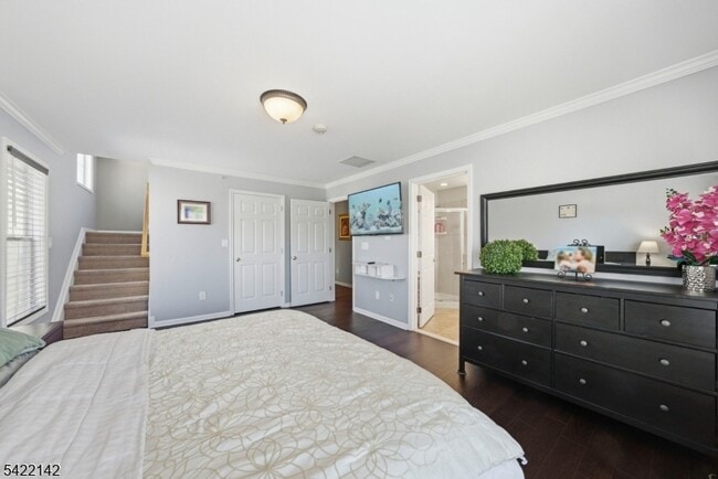 Building Photo - 154 George Russell Way