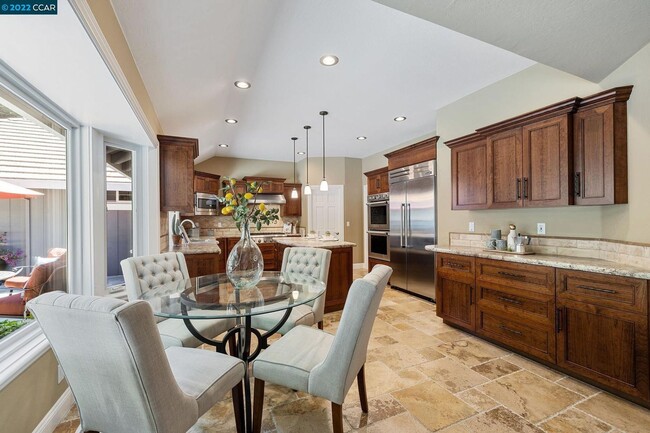 Building Photo - Outstanding 4 Bed 2.5 Bath Alamo Home in Bryan Ranch - Mt. Diablo Foothills!