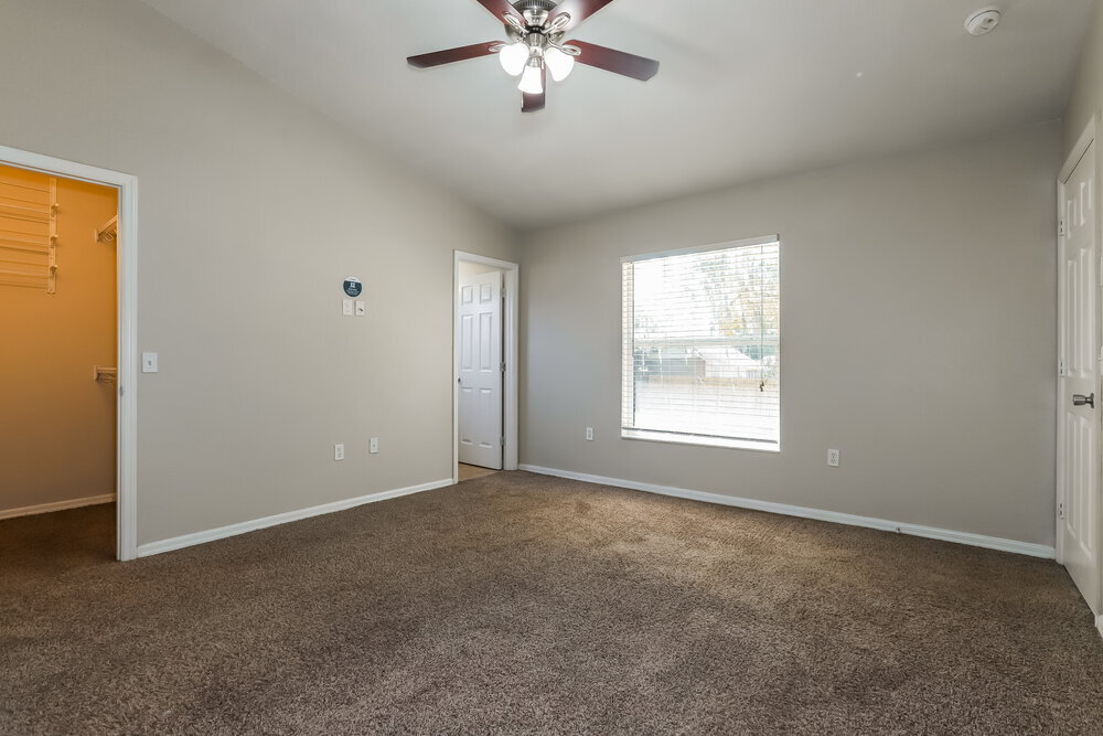 Building Photo - 5865 Daughtery Downs Loop