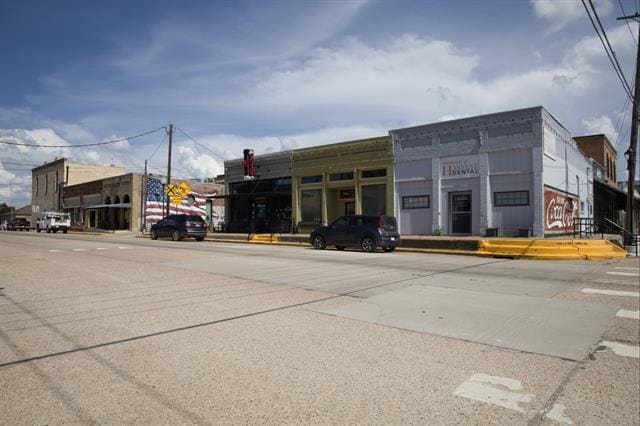 Building Photo - 379 S John Douglas Rd