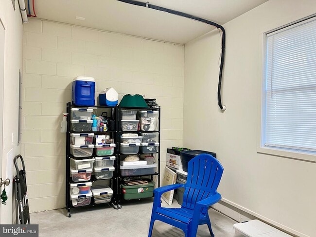 Building Photo - 46 W Pittsfield St