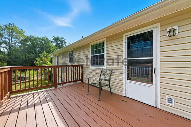 Building Photo - 15709 Gary Ave