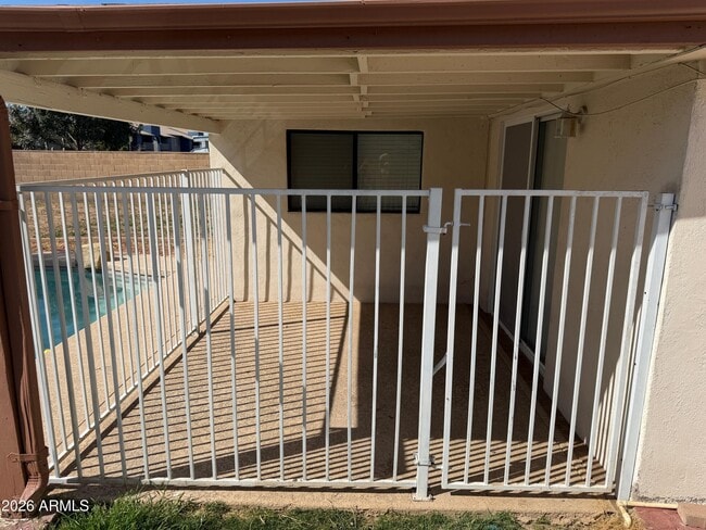 Building Photo - 6815 W Carol Ave