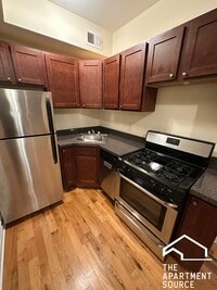 Building Photo - 347 Park Ave