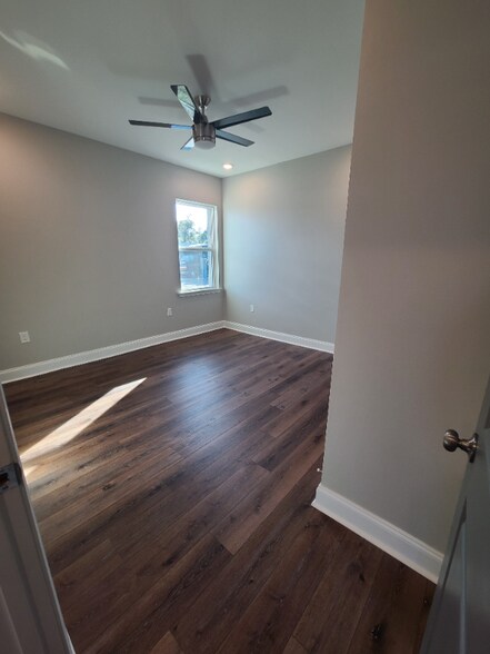 Building Photo - 4226 Downman Rd