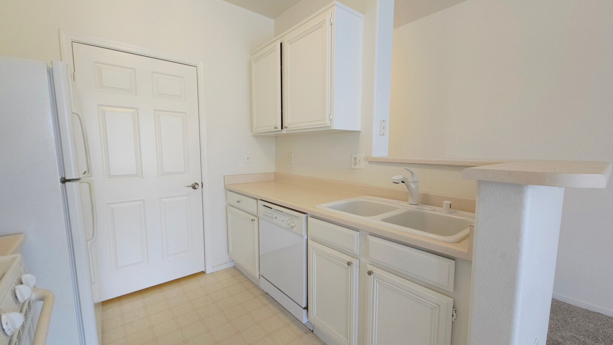 Building Photo - 7127 S Durango Dr