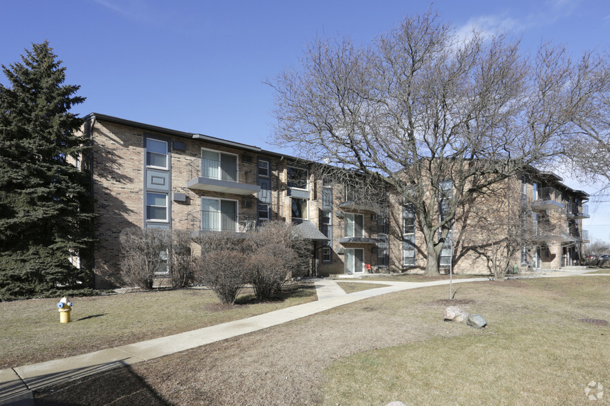 The Residences at 159 Tinley Park Place - 15919 Centerway Walk Tinley ...