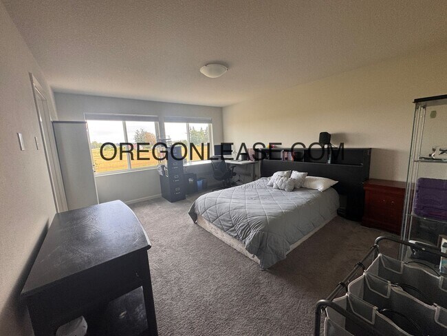 Building Photo - New Construction | 3 Bed, 2.5 Bath | 2,081...