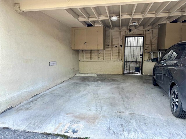 Building Photo - 11138 Aqua Vista St