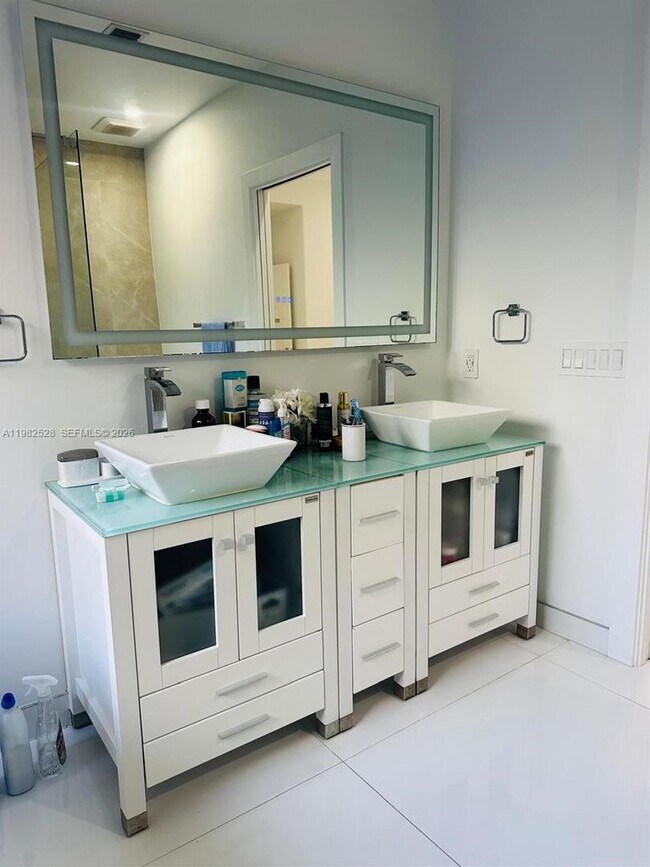 Building Photo - 3482 SW 152nd Pl