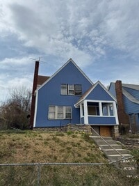 Building Photo - 5426 Park Ave