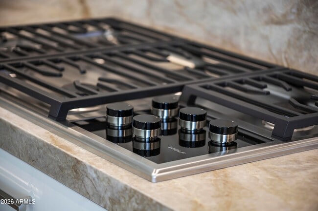 Building Photo - 6587 N Palmeraie Blvd