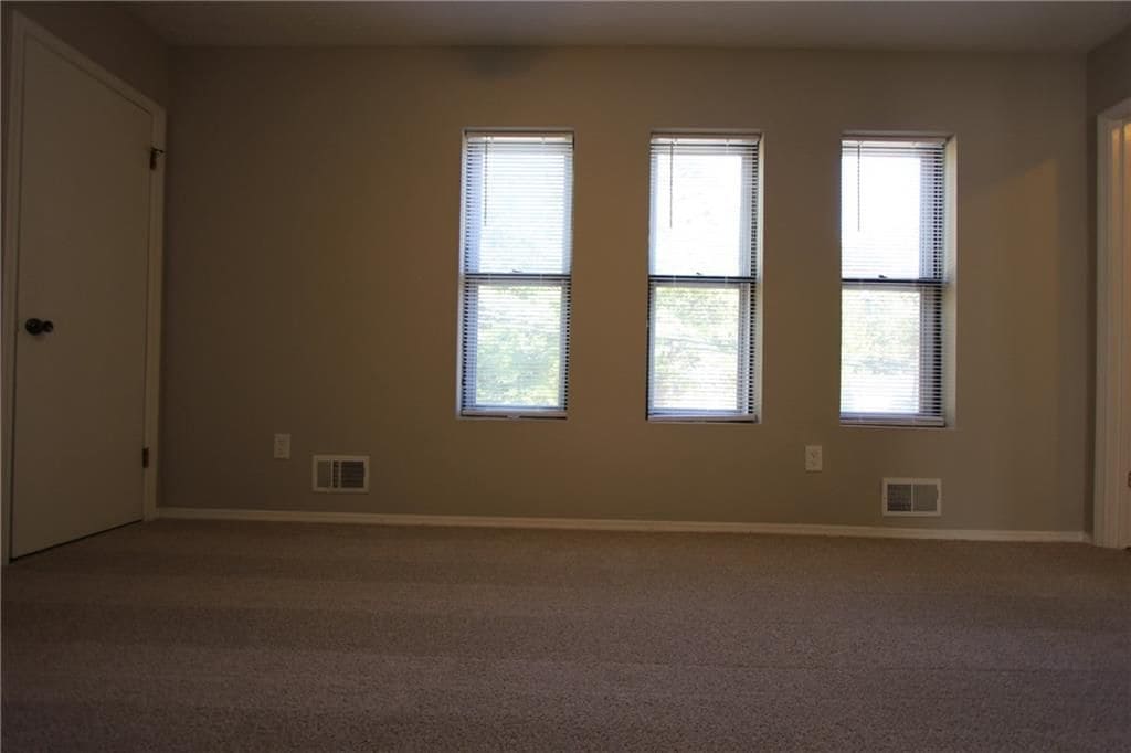 Building Photo - 3085 Creel Rd