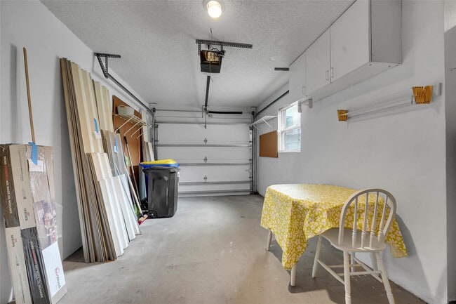 Building Photo - 3584 SW Quail Meadow Trail