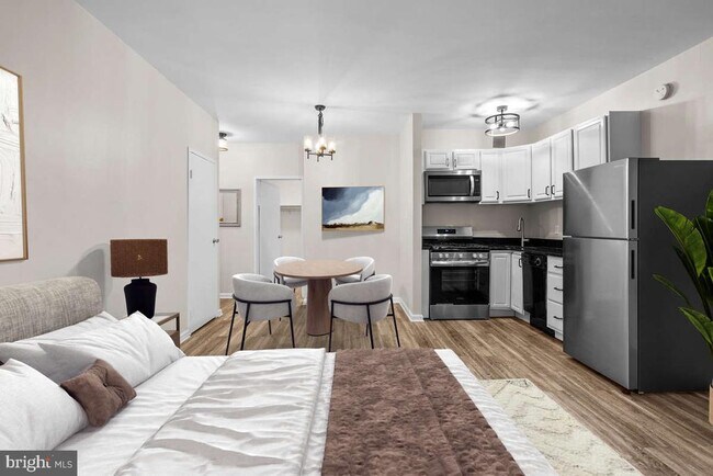 Building Photo - 2755 Ordway St NW
