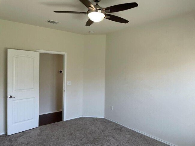 Building Photo - 160 Painted Desert Ln