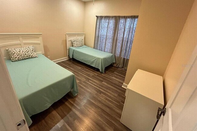 Building Photo - 2954 Lucayan Harbour Cir
