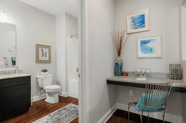 Building Photo - Yes, It Has That Feel