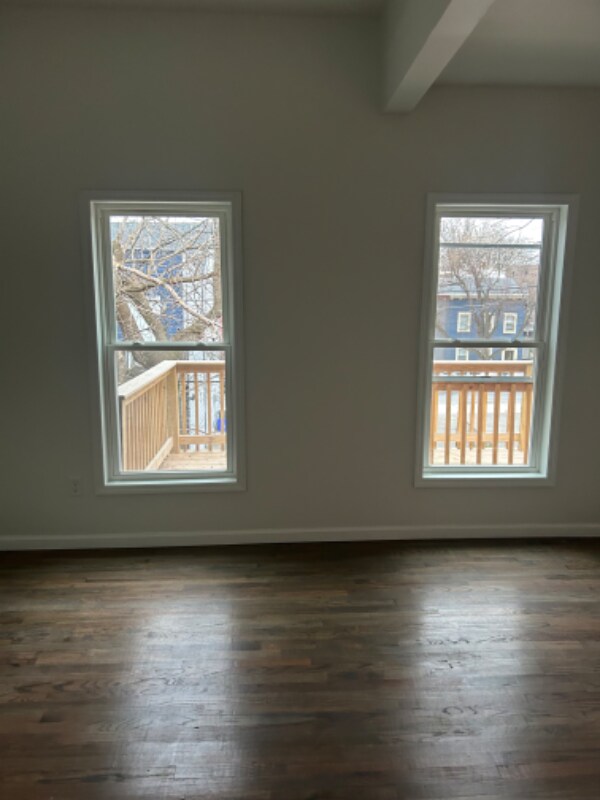 Building Photo - 346 Madison Ave