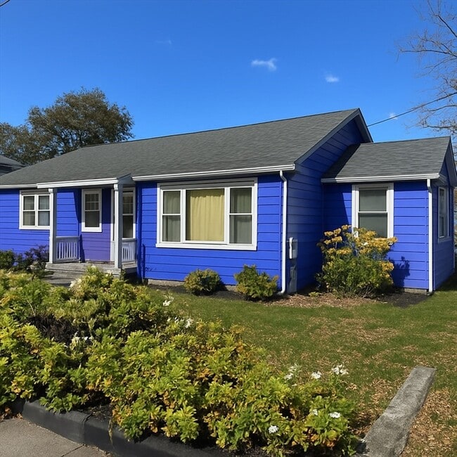 Primary Photo - 6 Hadassah Wy