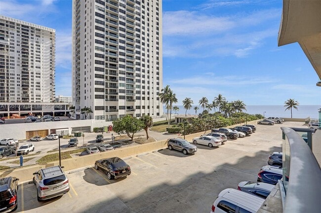 Building Photo - 2501 S Ocean Dr