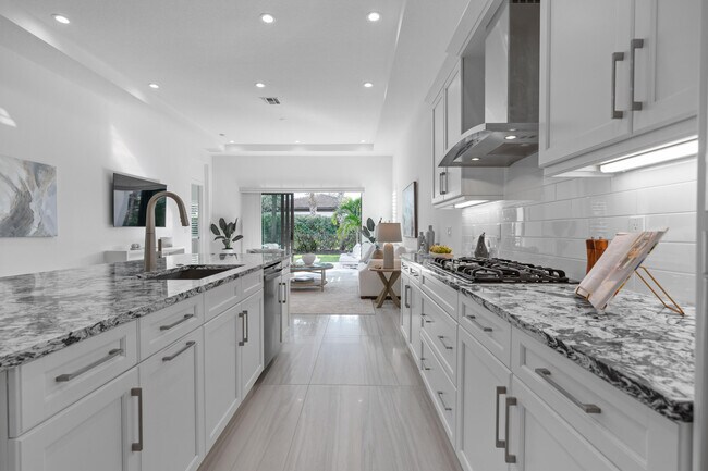 Building Photo - 13710 Artisan Cir