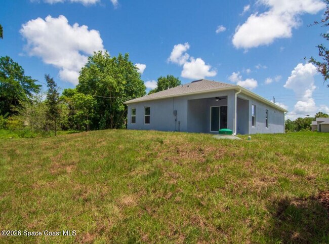 Building Photo - 2401 Jupiter Blvd SW